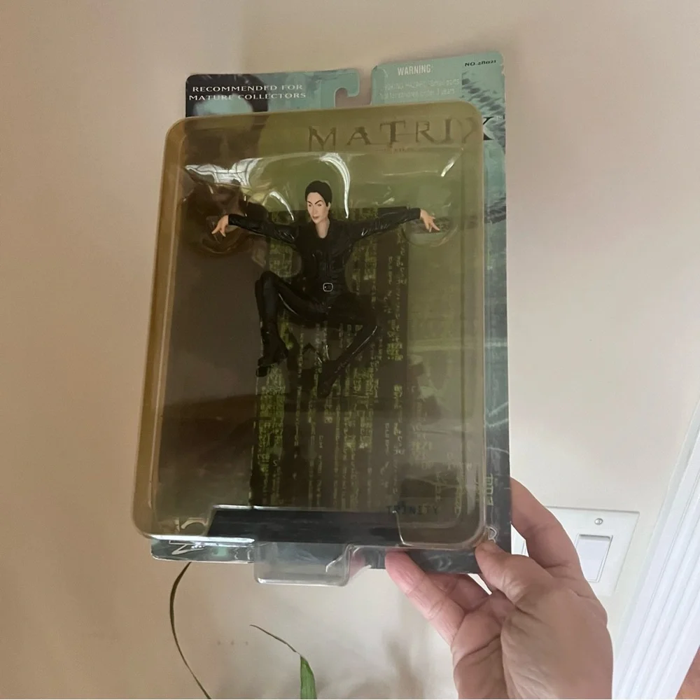 Matrix movie vintage toy Trinity figure by Warner Brothers item no. 28021